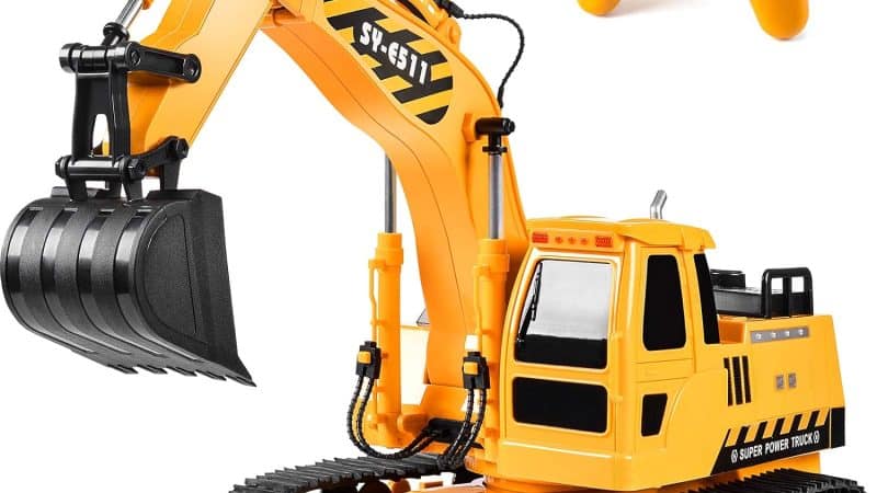 DOUBLE E Excavator Toys for Boys 11 Channel 1:20 Remote Control Excavator Construction Toys Tractor – A Realistic and Fun Review